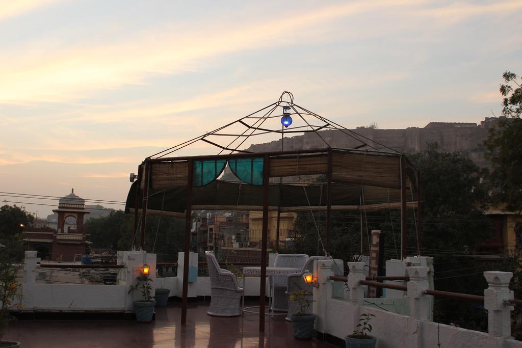 Bed And Breakfast Clock Tower Haveli Jodhpur  Exteriör bild